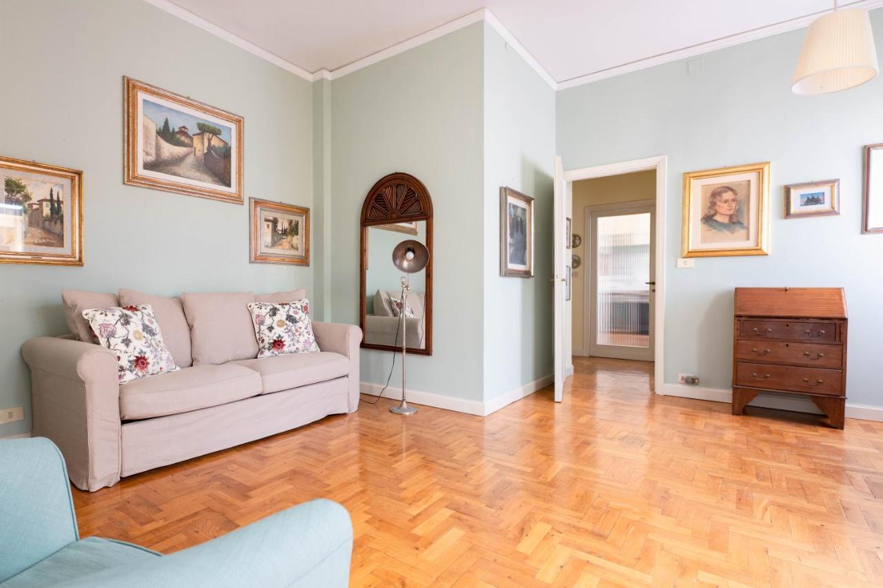 Terrace At 10 Mins From The Duomo - Homeunity Florence Luaran gambar